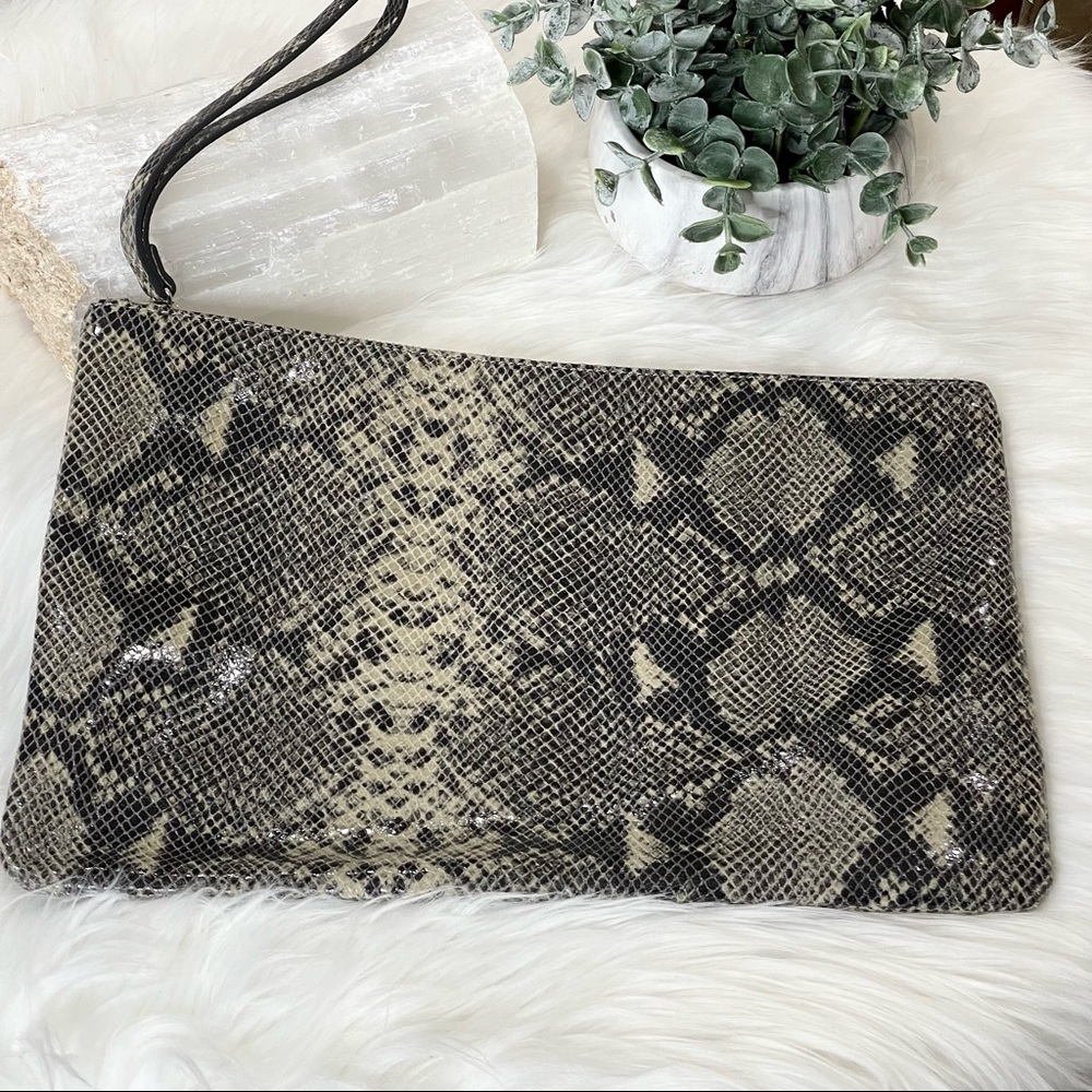 BANANA REPUBLIC leather clutch RARE Super Large Reptile Snakeskin Wristlet - Picture 4 of 9